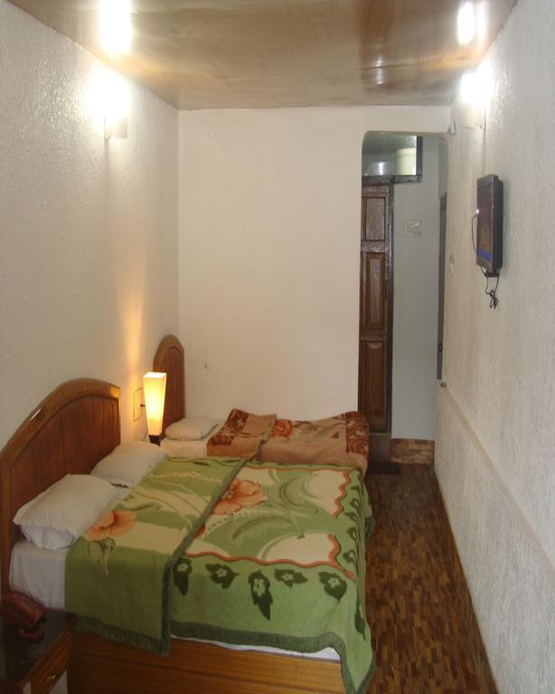 Hotel New Bharat Bhīm Tāl Kültér fotó