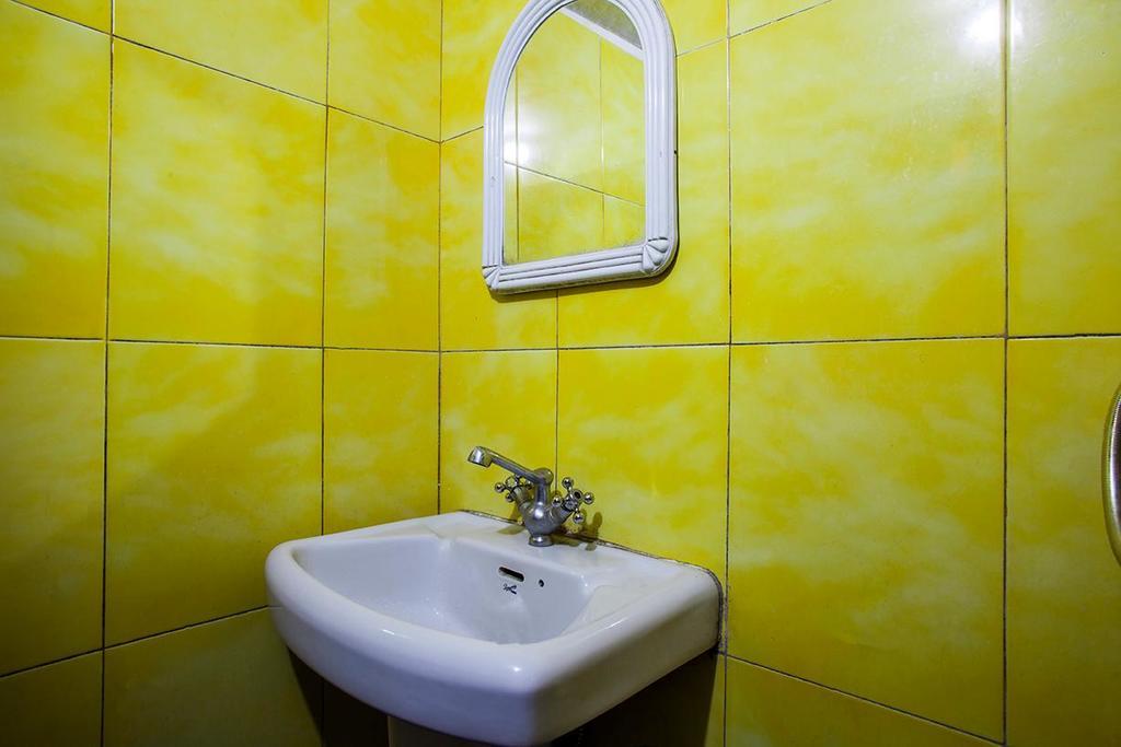 Hotel New Bharat Bhīm Tāl Kültér fotó