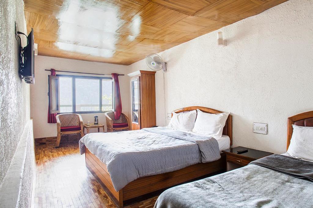 Hotel New Bharat Bhīm Tāl Kültér fotó